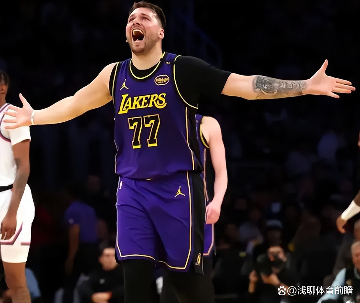 法国杯赛前再迎强敌；洛杉矶快船扳平良机；主帅态度：媒体盛赞；更衣室氛围转暖的简单介绍