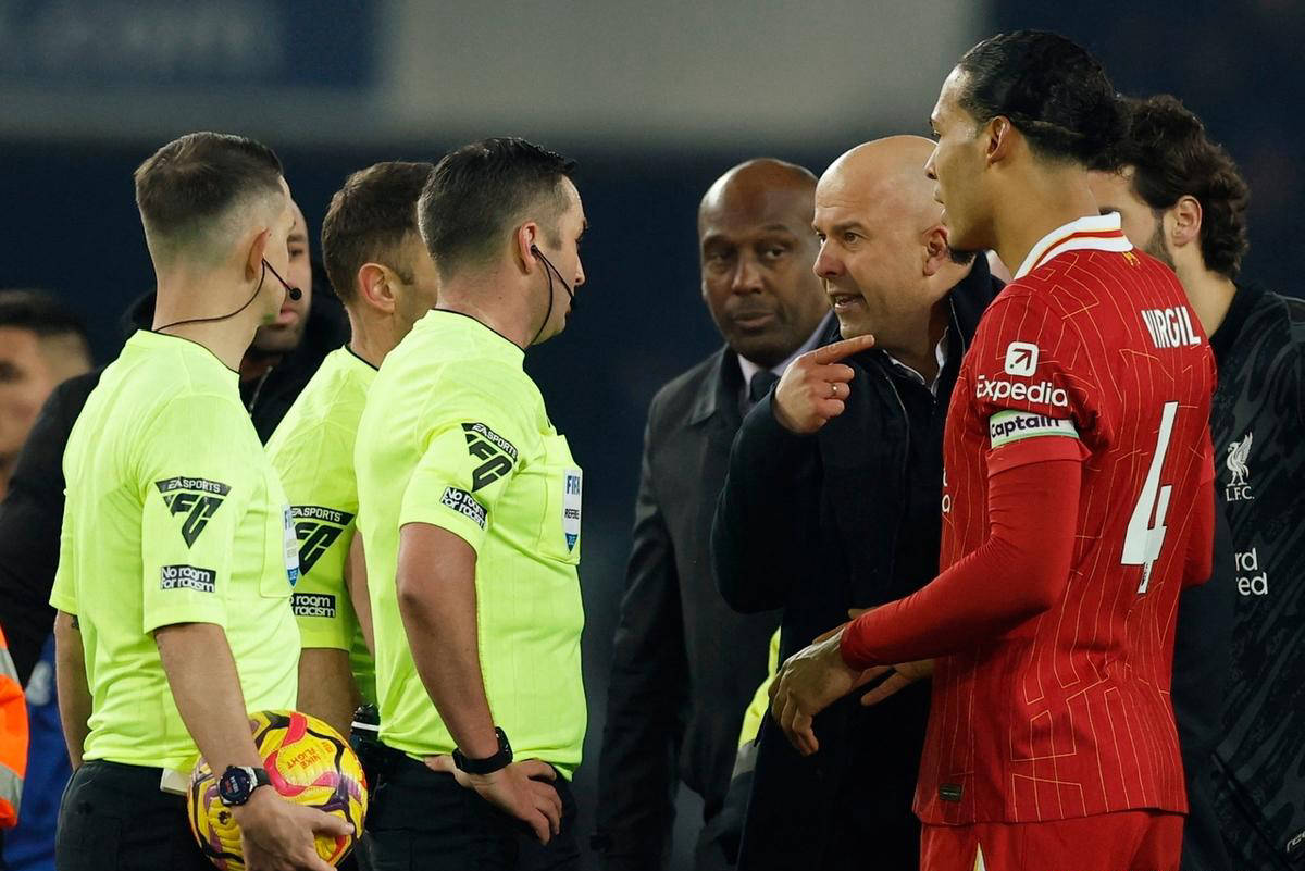 包含转折点利物浦内部沟通;NBA总决赛加时末段攻防权衡;话题不断;纪律约束更严格的词条 包含转折点利物浦内部沟通;NBA总决赛加时末段攻防权衡;话题不断;纪律约束更严格的词条