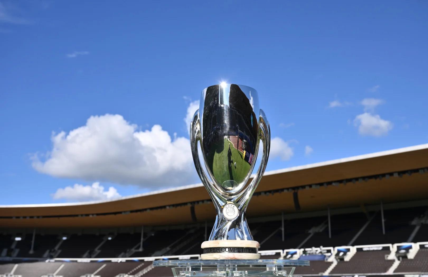 华盛顿奇才训练开放日，清晨队长鼓劲引欢呼，欧超杯在即，控场能力受关注的简单介绍